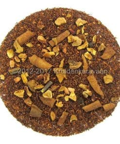 Ronde hoop Zuid-Afrikaanse rooibos, cafeïnevrije thee met stukjes kruiden en specerijen.